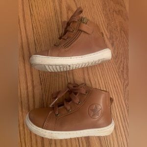 BISGAARD sneakers size 6, eu 22.